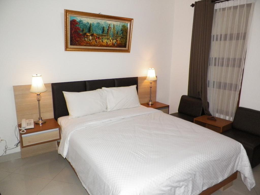 Sapadia Guest House Bandung Phòng bức ảnh