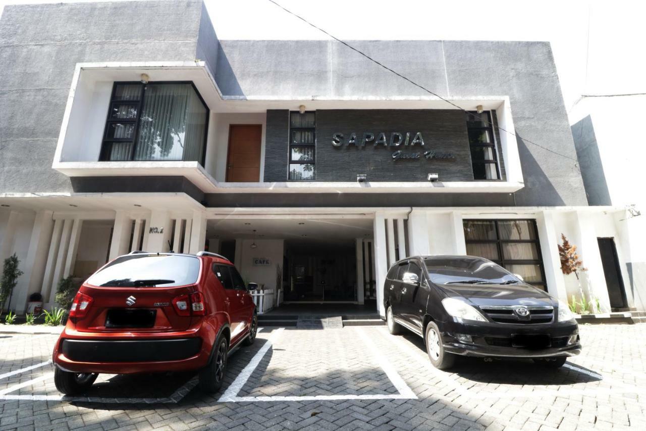 Sapadia Guest House Bandung Ngoại thất bức ảnh